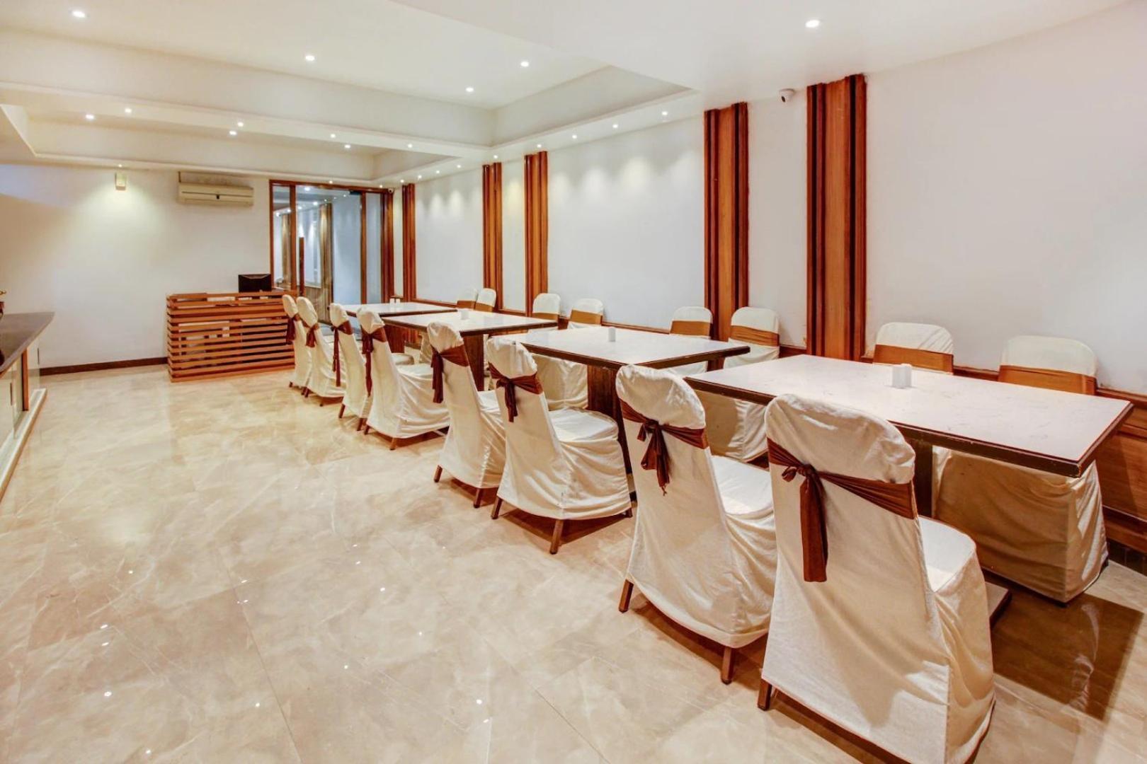 Hotel Evershine Раджкот Экстерьер фото